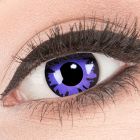 Das Produktfoto zeigt unsere Crazy lila Farbige Kontaktlinse Toxic Plum in einem echten Auge